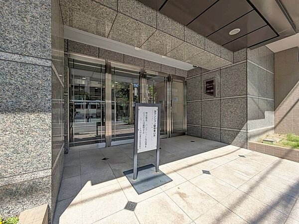 エントランスを拡大表示