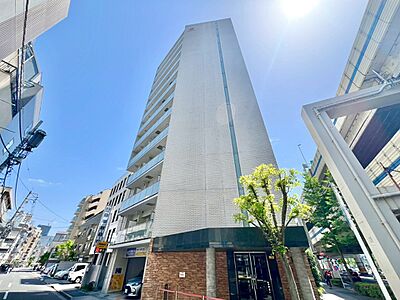 外観:飽きのこないシンプルモダンな外観です。 外観:飽きのこないシンプルモダンな外観です。