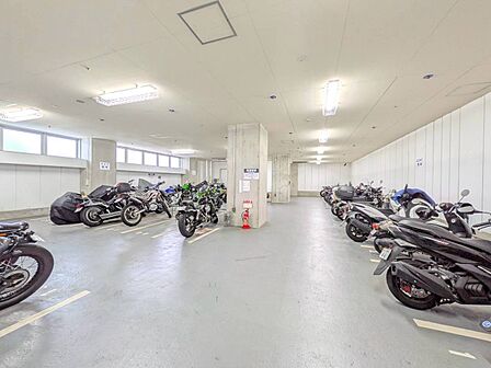 駐輪場も綺麗に整頓されています。※空き状況は都度ご確認下さい。