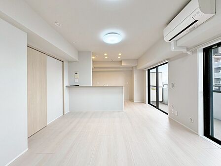 通風・採光に優れ、心地よい光と風が溢れています。