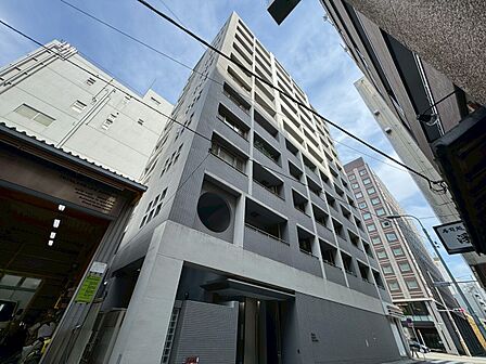 飽きのこないシンプルモダンな外観です。