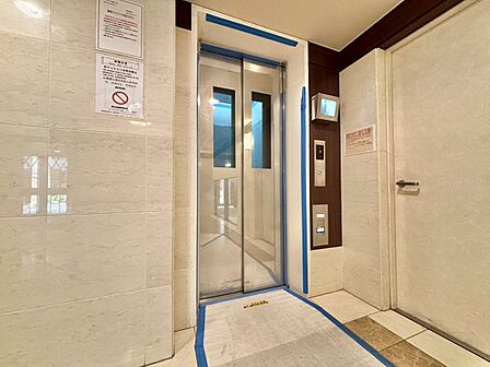 エレベーター完備のため荷物が多くなっても安心。
