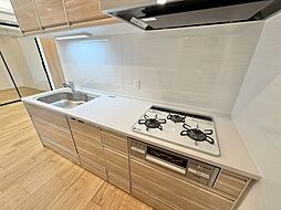 開放感のあるキッチンスペース。調理をしながら、会話も弾みそうですね。