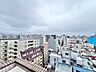 バルコニー：眺望や窓からの景色が良いと、家で過ごす時間も快適です。
