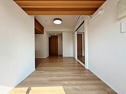 充実した生活は伸びやかな居室空間から始まります。