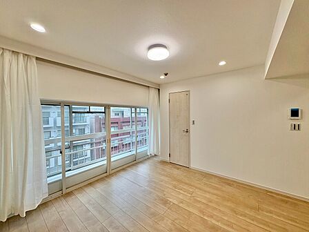 「空間が織り成すひとつ先の住み心地」を演出します。