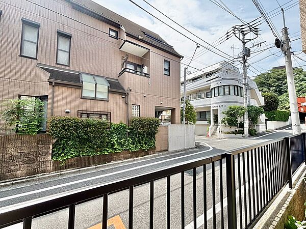 バルコニーを拡大表示