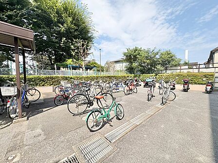 駐輪場も綺麗に整頓されています。※空き状況は都度ご確認下さい。