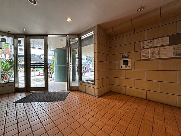 エントランス