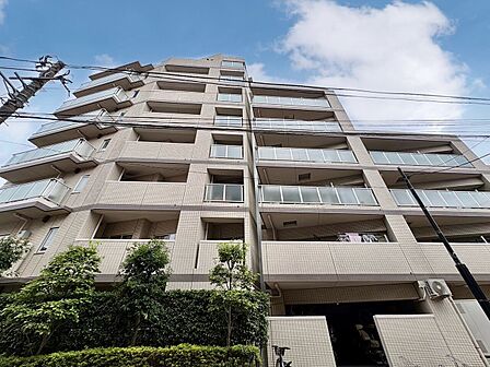 清潔感の高いお手洗い。