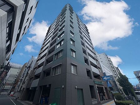 飽きのこないシンプルモダンな外観です。