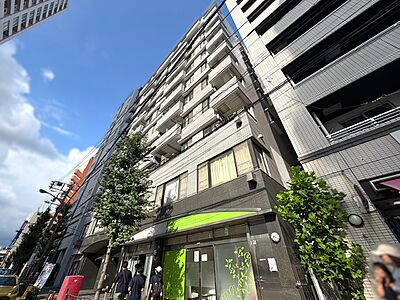 外観:飽きのこないシンプルモダンな外観です。 外観:飽きのこないシンプルモダンな外観です。