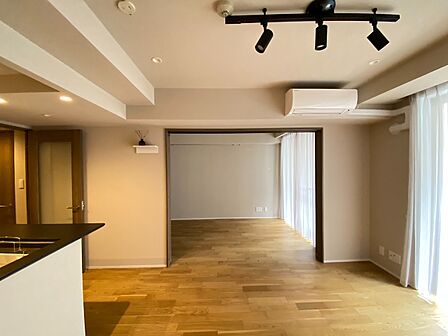 充実した生活は伸びやかな居室空間から始まります。
