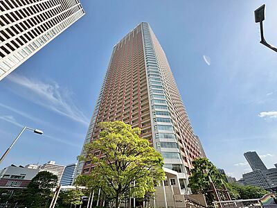 外観:飽きのこないシンプルモダンな外観です。 外観:飽きのこないシンプルモダンな外観です。
