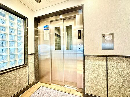 エレベーター完備のため荷物が多くなっても安心。