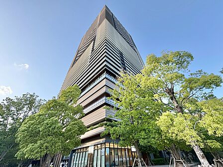 飽きのこないシンプルモダンな外観です。