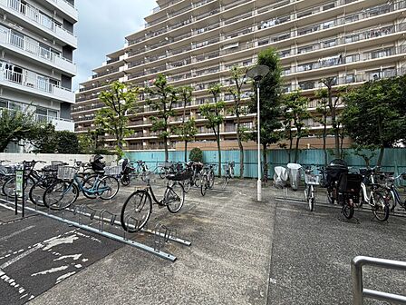駐輪場も綺麗に整頓されています。※空き状況は都度ご確認下さい。