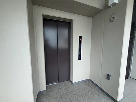 エレベーター完備のため荷物が多くなっても安心。