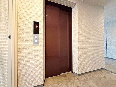 エレベーター完備のため荷物が多くなっても安心。