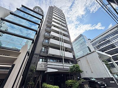 外観:飽きのこないシンプルモダンな外観です。 外観:飽きのこないシンプルモダンな外観です。
