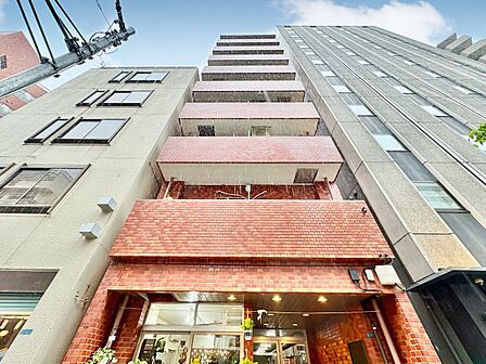 飽きのこないシンプルモダンな外観です。