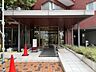 エントランス：上質感漂う玄関アプローチです。