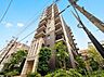 外観：忙しく過ぎゆく日常を置き去るほど、ゆったりした時間が流れる住環境。※CG加工により晴天にしています。