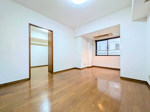 室内を拡大表示