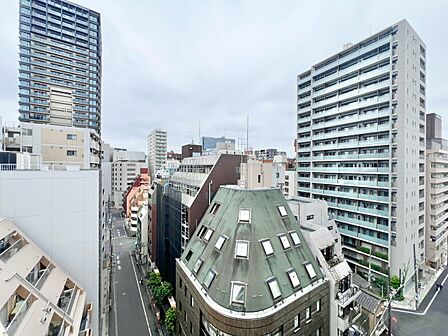 陽当たり・通風・開放感に恵まれた環境です。