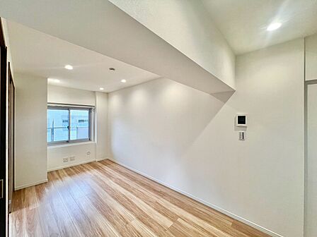 伸びやかな空間のなかで、ゆったりとしたひとときを過ごせます。