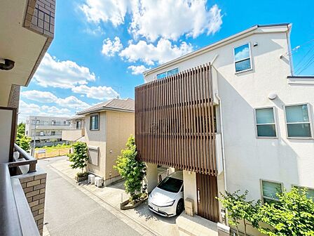 眺望や窓からの景色が良いと、家で過ごす時間も快適です。※CG加工により晴天にしています。