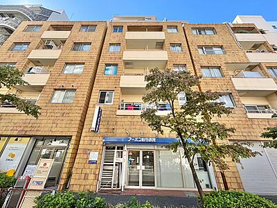外観:飽きのこないシンプルモダンな外観です。 外観:飽きのこないシンプルモダンな外観です。