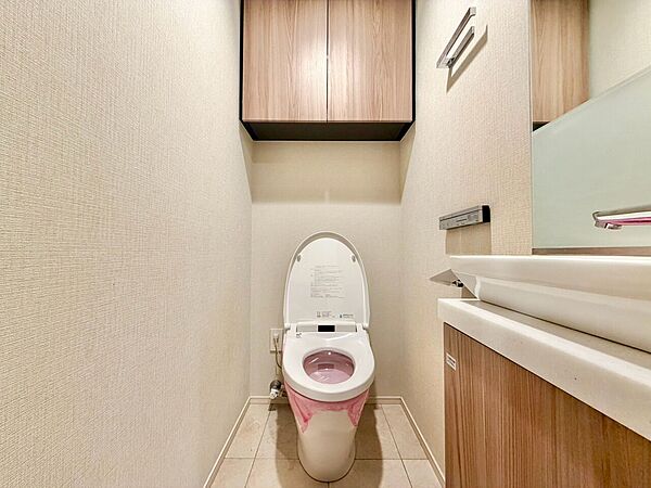 トイレを拡大表示