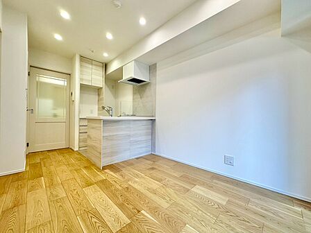 充実した生活は伸びやかな居室空間から始まります。