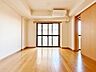 リビング/ダイニング：居心地の良い空間に仕上がっております。