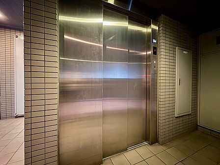 エレベーター完備のため荷物が多くなっても安心。