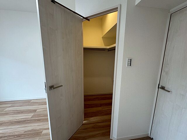 収納 中落合シティハウス 3階/-