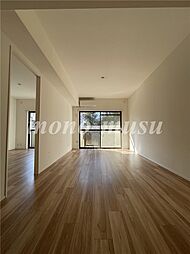 ガーデンハウス千歳船橋 1階2LDKのリビング/ダイニング