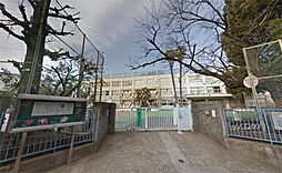 品川区立芳水小学校（521m）