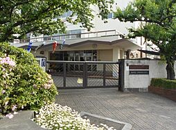目黒区立第七中学校（490m）