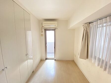 2面採光で窓から光が照らし、室内を明るくしてくれます。さわやかな気持ちでお過ごしいただけます！