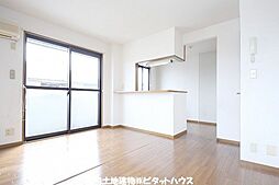 エコーハイツ桜 C 202 2階1LDKのリビング/ダイニング