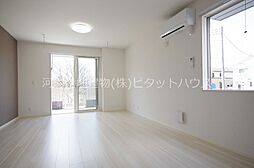 コージーコート 201 2階1LDKのリビング/ダイニング