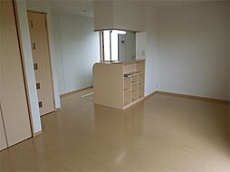 メゾン・ド・フローレンス C 201 2階1LDKのリビング/ダイニング