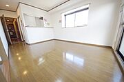LDK（類似室内）