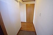 玄関（類似室内）