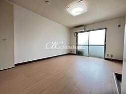 都営新宿線 船堀駅 徒歩9分の賃貸マンション 3階ワンルームのリビング/ダイニング