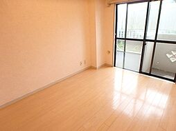 都営新宿線 船堀駅 徒歩13分の賃貸マンション 2階ワンルームのリビング/ダイニング