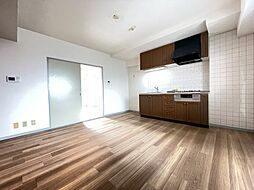 都営新宿線 篠崎駅 徒歩2分の賃貸マンション 7階2LDKのリビング/ダイニング