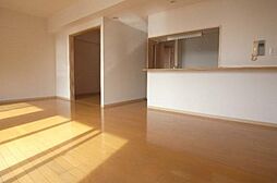 東京メトロ東西線 葛西駅 徒歩12分の賃貸マンション 1階1SLDKのリビング/ダイニング